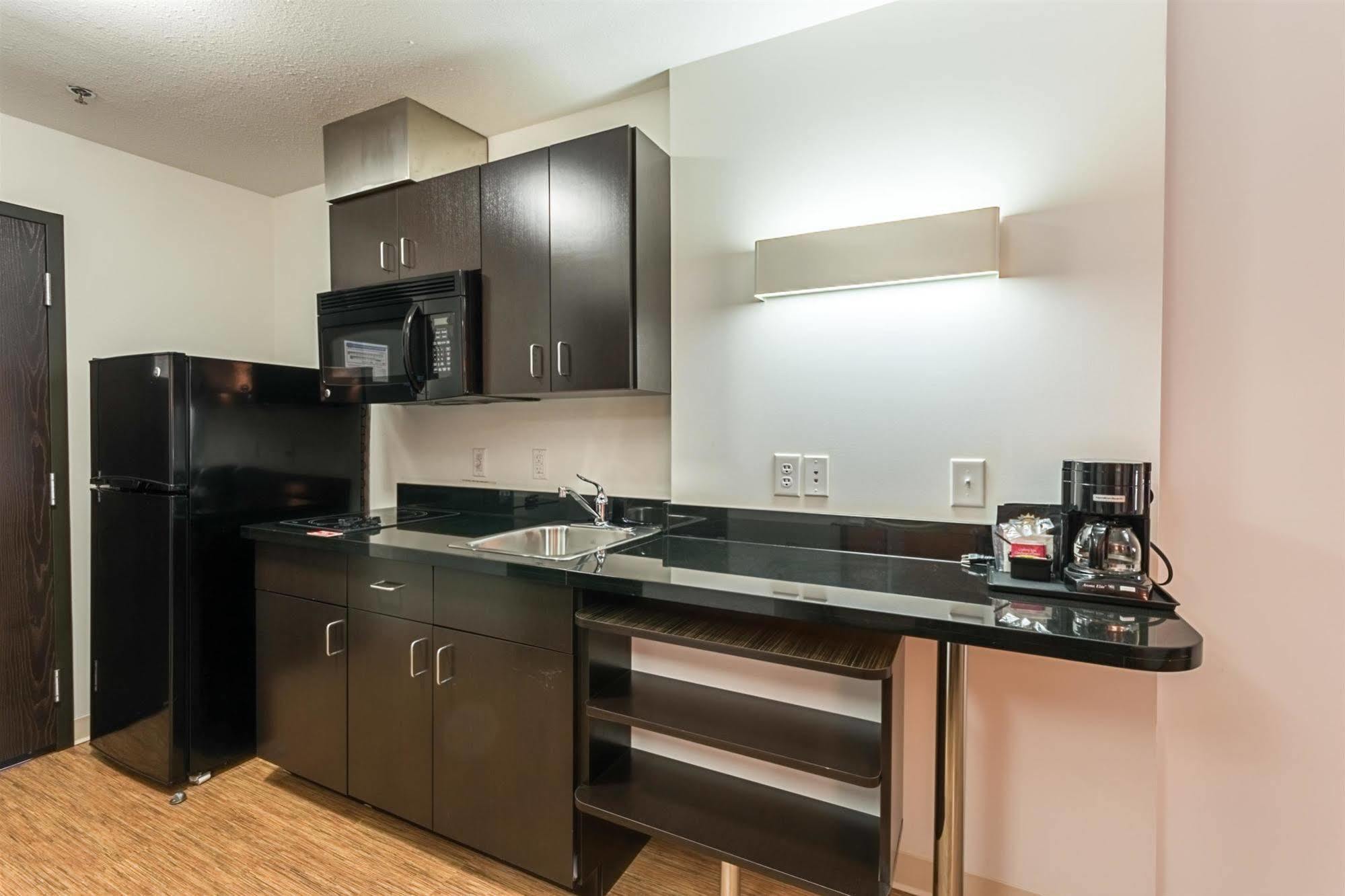 Motel 6-Moosomin, Sk Экстерьер фото